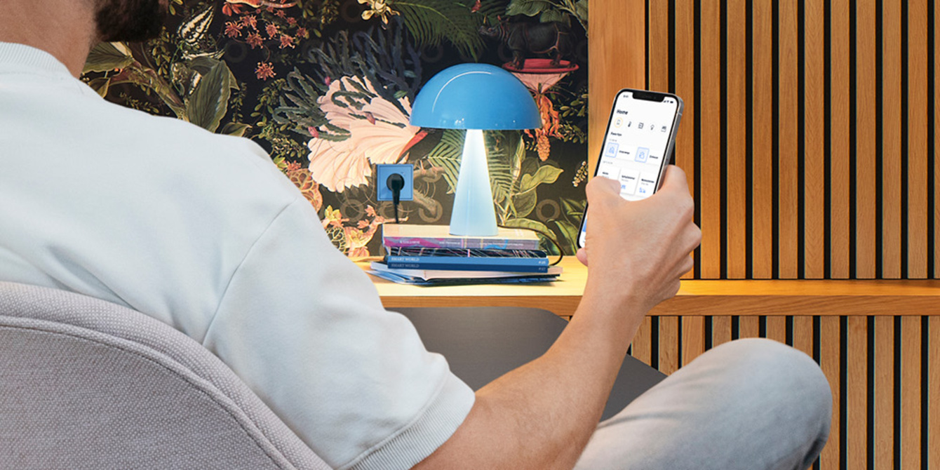 JUNG HOME bei Elektro-Service Patrick Blümbott in Birkenheide